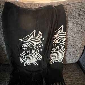 Black and White Fish Print Sarong